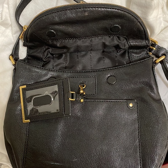 Marc by Marc Jacob’s leather Purse - Picture 2 of 5